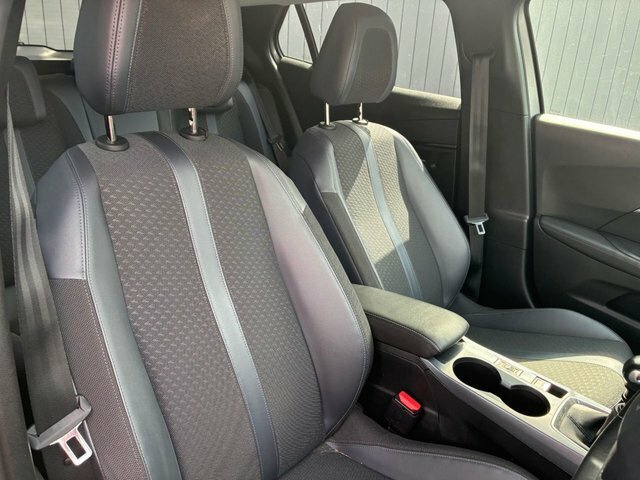 Peugeot 2008 Allure Red #8