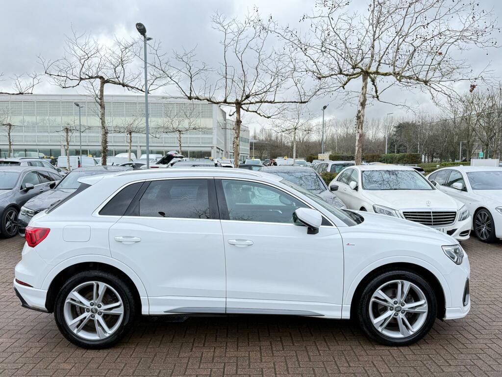 Audi Q3 2.0 Tdi 35 S Line S Tronic Euro 6 Ss RE69JLV White #3