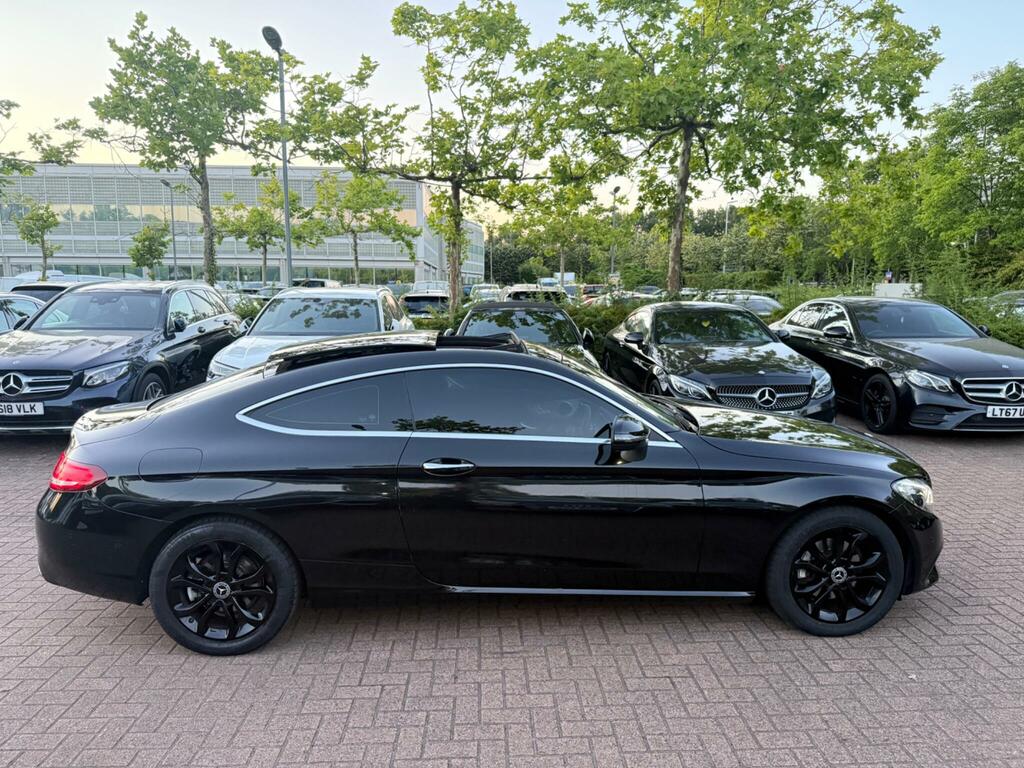Mercedes-Benz C Class Sport Black #3