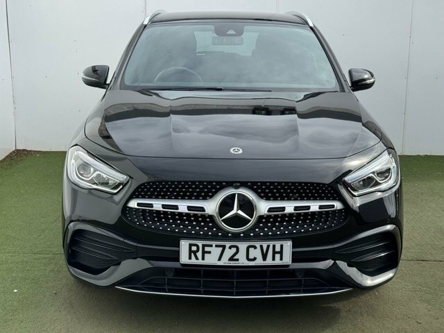 Mercedes-Benz GLA Class Gla200d Amg Line Executive Black #5