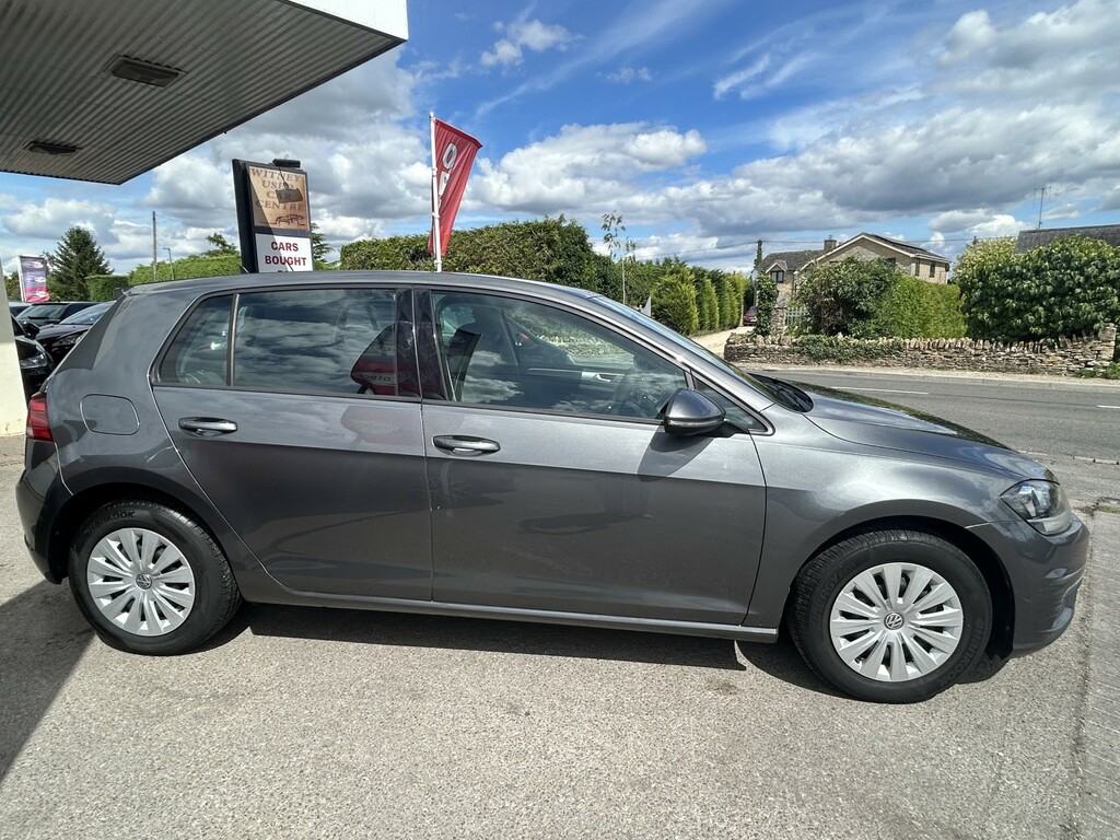 Volkswagen Golf Hatchback 1.0 Tsi S 2019 GK69EWX Grey #3