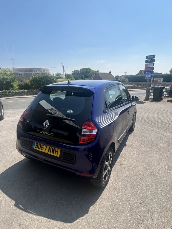Renault Twingo White #8