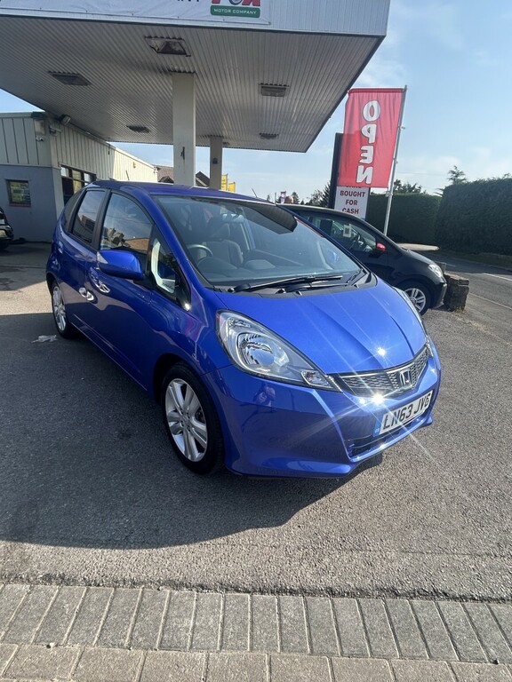 Honda Jazz Hatchback 1.4 I-vtec Es Plus 2013 LN63JVG Blue #3