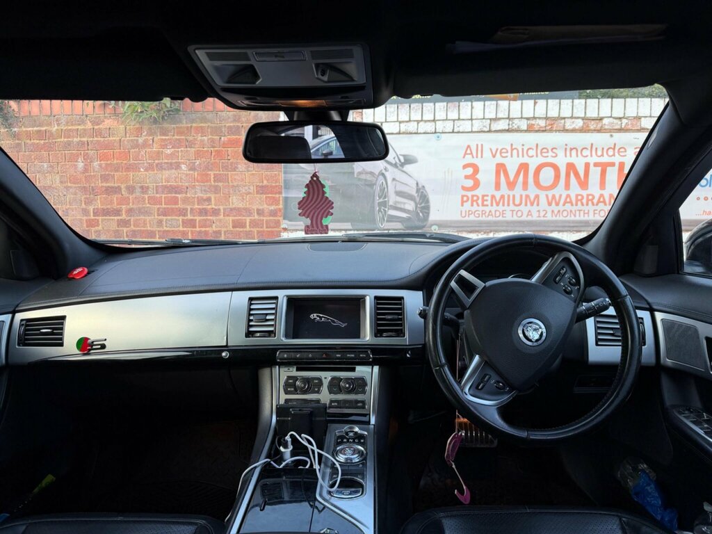 Jaguar XF 3.0D S V6 Premium Luxury Euro 5 White #5