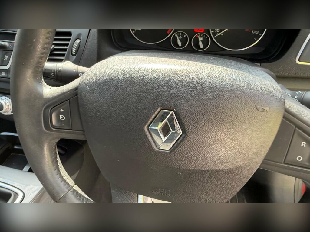 Renault Laguna 2.0 Dci 175 Dynamique Tomtom Initiale L Grey #24