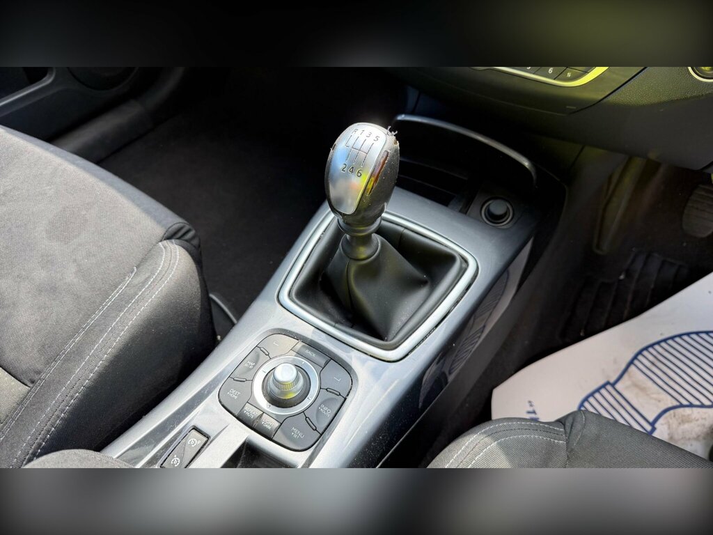 Renault Laguna 2.0 Dci 175 Dynamique Tomtom Initiale L Grey #8