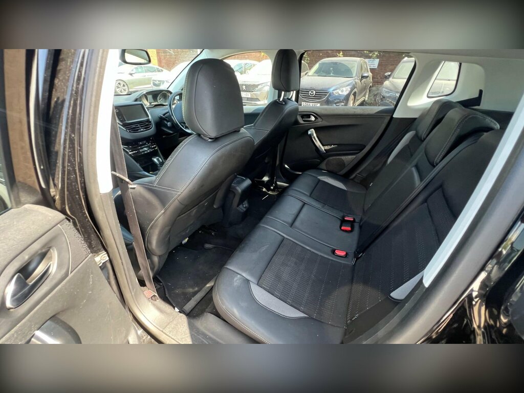 Peugeot 2008 Active Grey #9