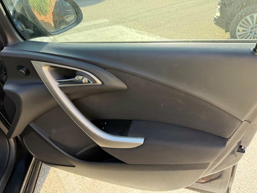Vauxhall Astra Se 5-Door Silver #18