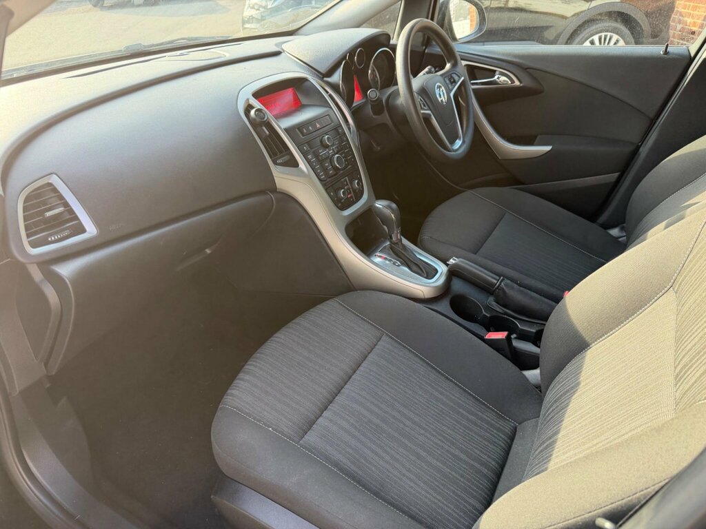 Vauxhall Astra Se 5-Door Silver #21