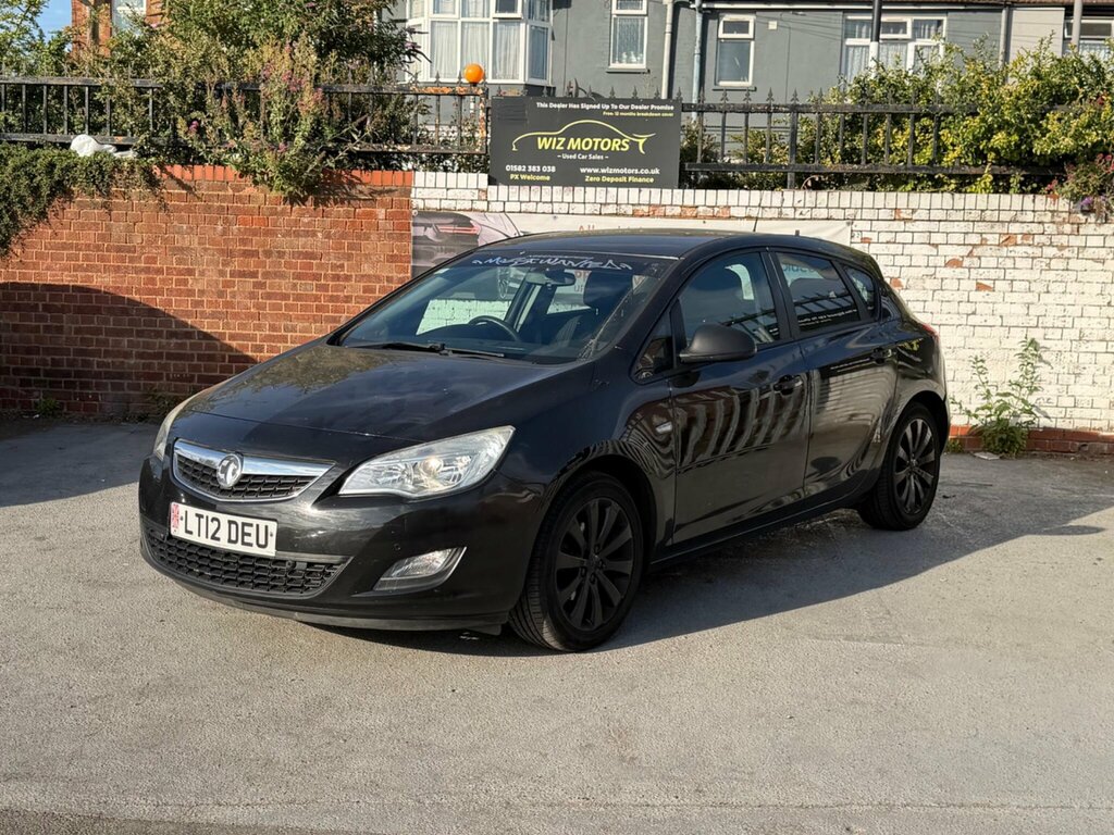 Vauxhall Astra 1.6 16V Exclusiv Euro 5 Black #6