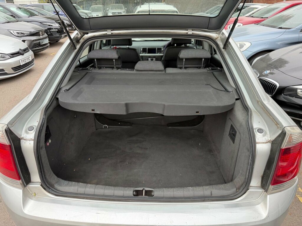 Vauxhall Vectra 1.8I Vvt Design Silver #8