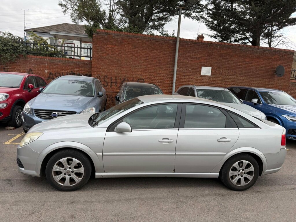 Vauxhall Vectra 1.8 Vvt Design Silver #4