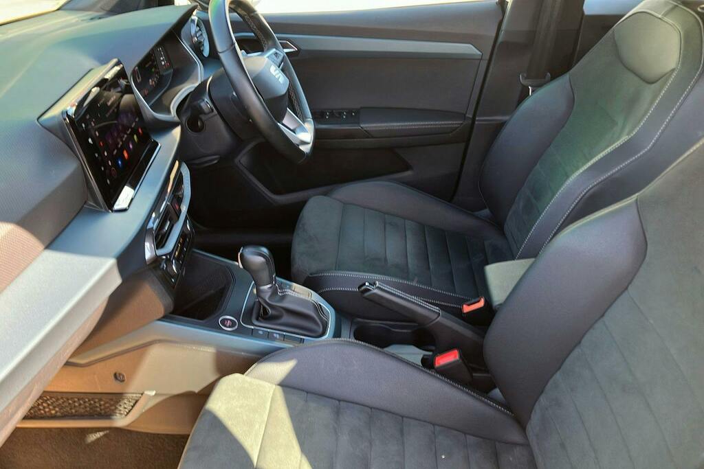 Seat Arona 1.0 Tsi Xperience Lux Suv Dsg LV74EOC Black #3