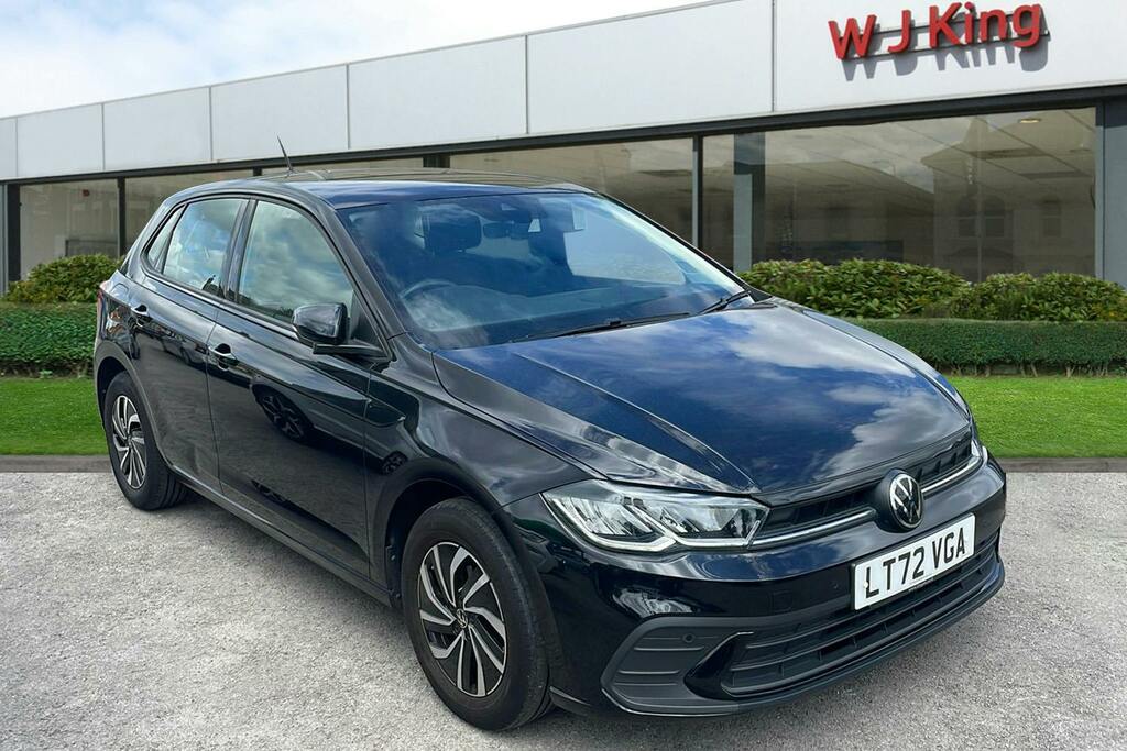 Volkswagen Polo 1.0 Tsi Life Hatchback Dsg Black