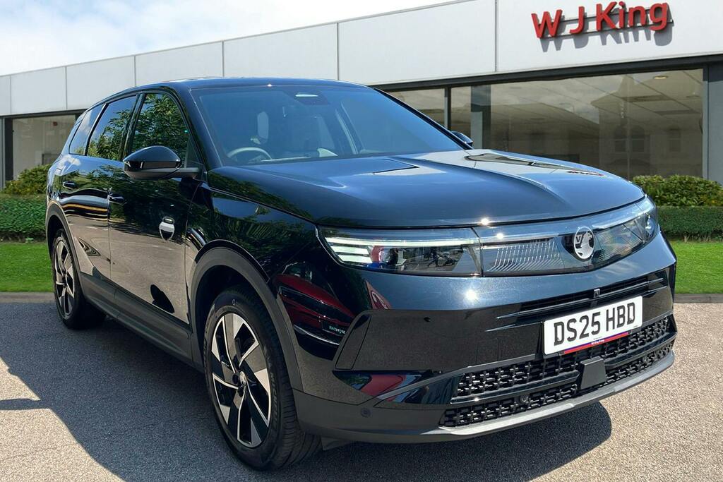 Vauxhall Grandland 1.2 Ultimate Suv Hybrid E Dct Black