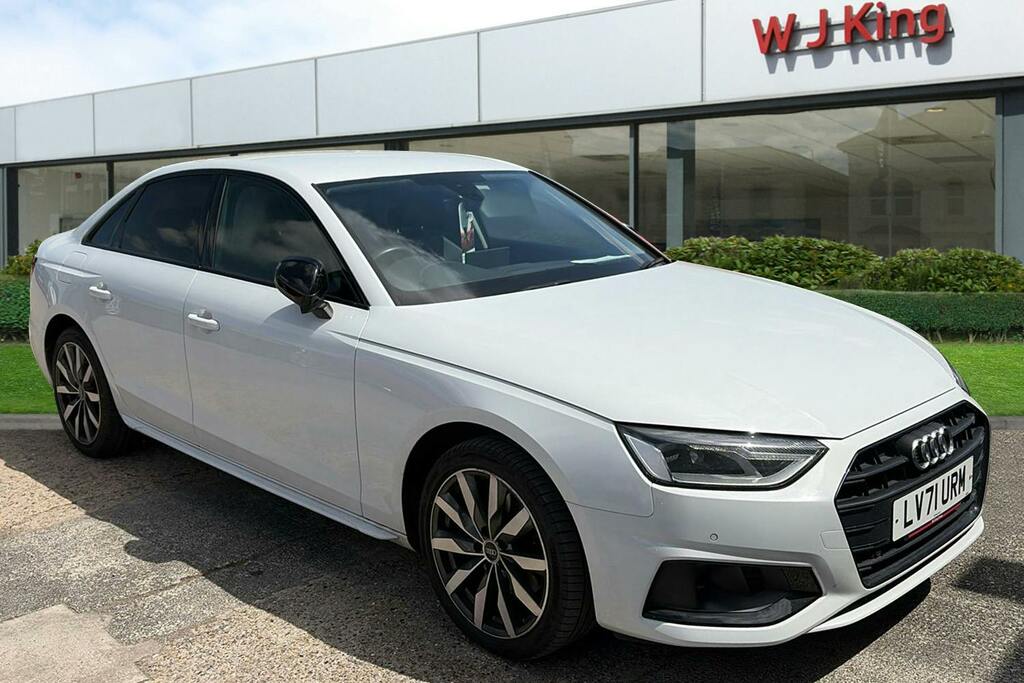 Audi A4 2.0 Tdi 35 Sport Edition Saloon S Troni White