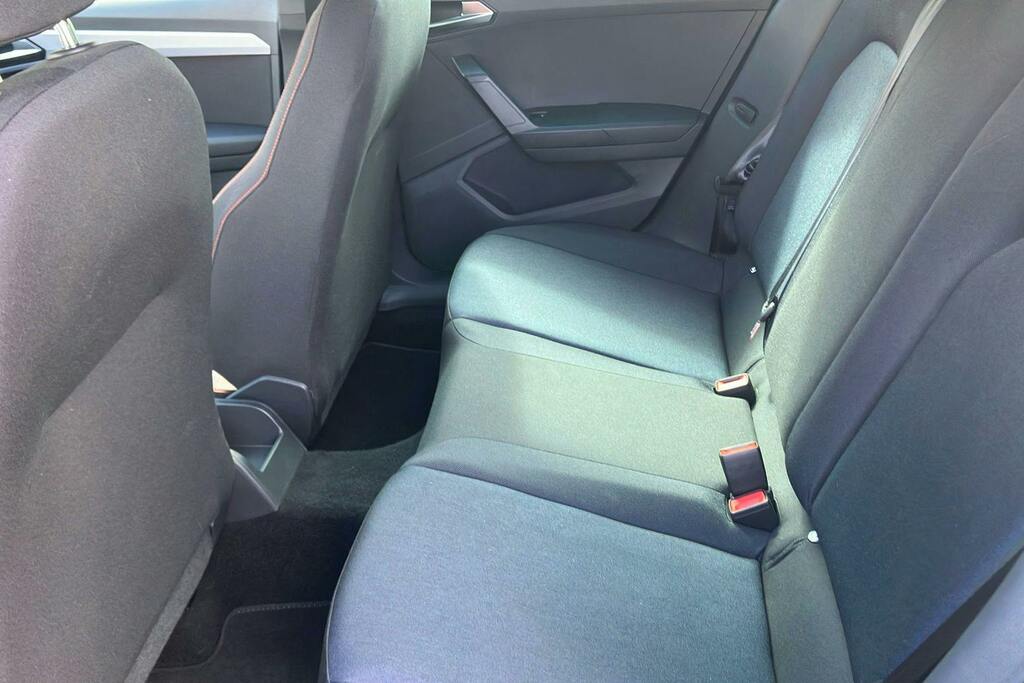 Seat Arona 1.0 Tsi Fr Suv Dsg Black #4