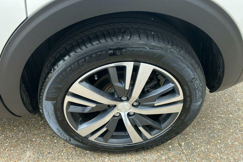 Peugeot 5008 1.2 Puretech Gt Eat8 2023 Black #39
