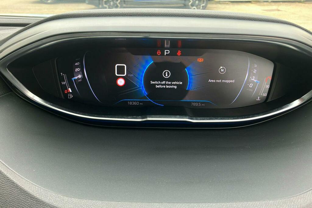 Peugeot 5008 1.2 Puretech Gt Eat8 2023 Black #21