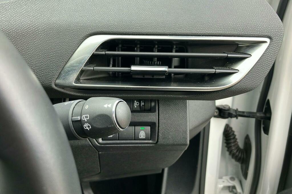 Peugeot 5008 1.2 Puretech Gt Eat8 2023 Black #18