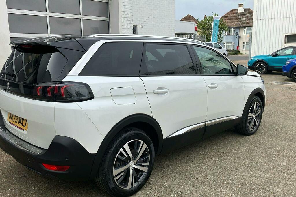 Peugeot 5008 1.2 Puretech Gt Eat8 2023 Black #44