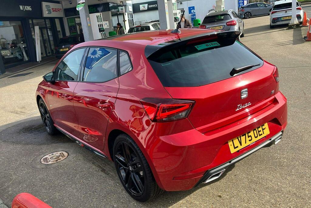 Seat Ibiza 1.0 Tsi Fr Black Edition Hatchback Dsg #2