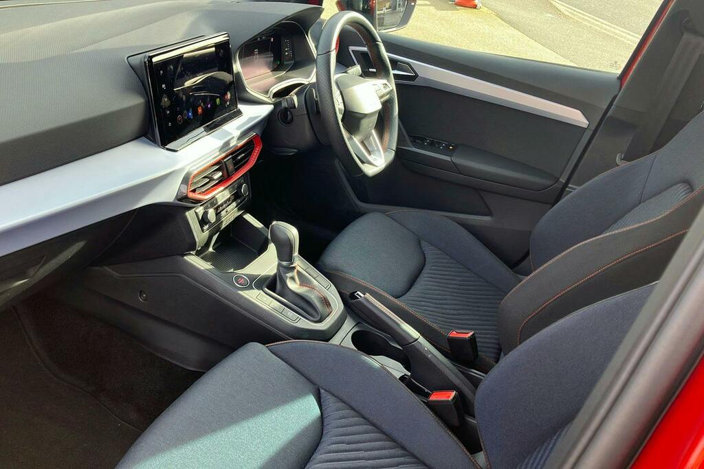 Seat Ibiza 1.0 Tsi Fr Black Edition Hatchback Dsg #3