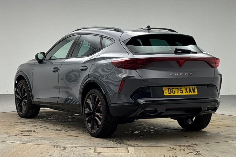 Cupra Formentor 1.5 Etsi V3 Suv Hybrid Dsg Black #3