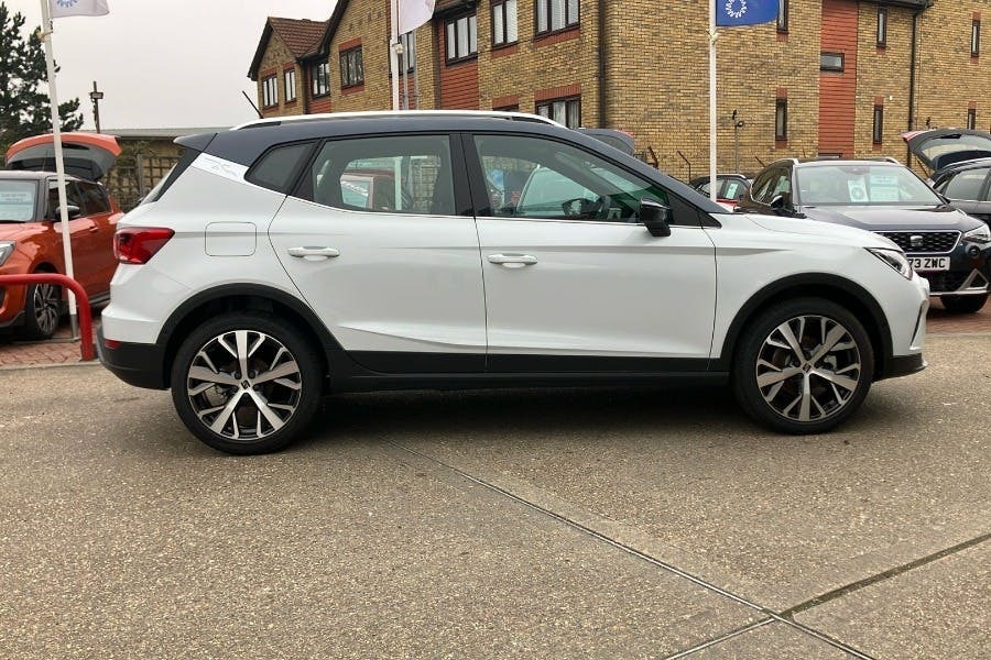 Seat Arona 1.0 Tsi Xperience Lux Suv Dsg White #5