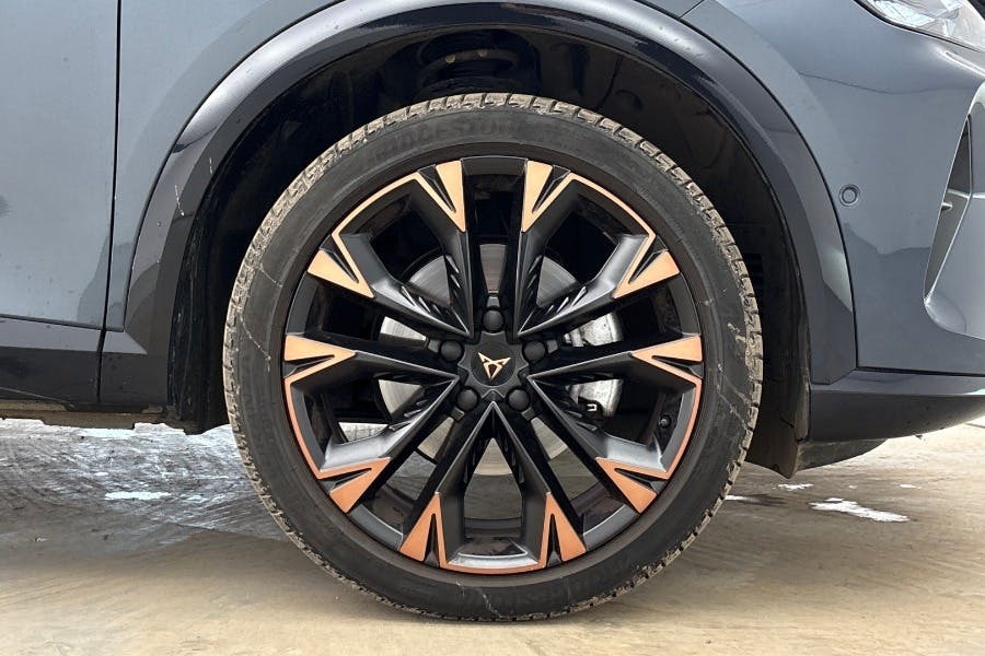 Cupra Formentor 1.5 Etsi V3 Suv Hybrid Dsg Grey #5