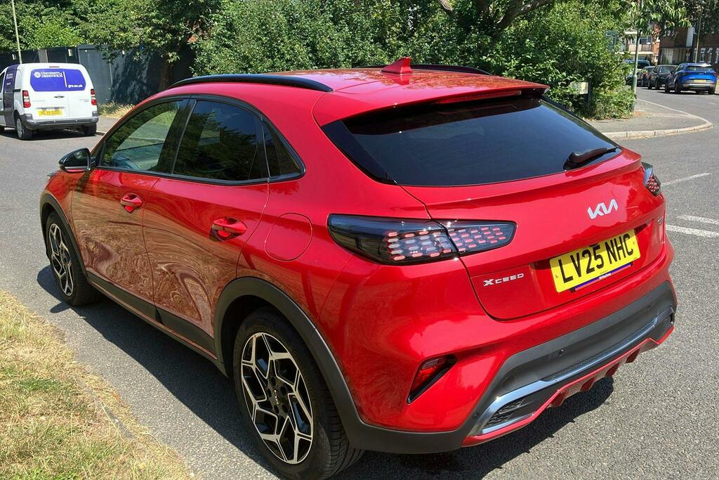 Kia Xceed 1.5 T Gdi Gt Line Suv Red #2