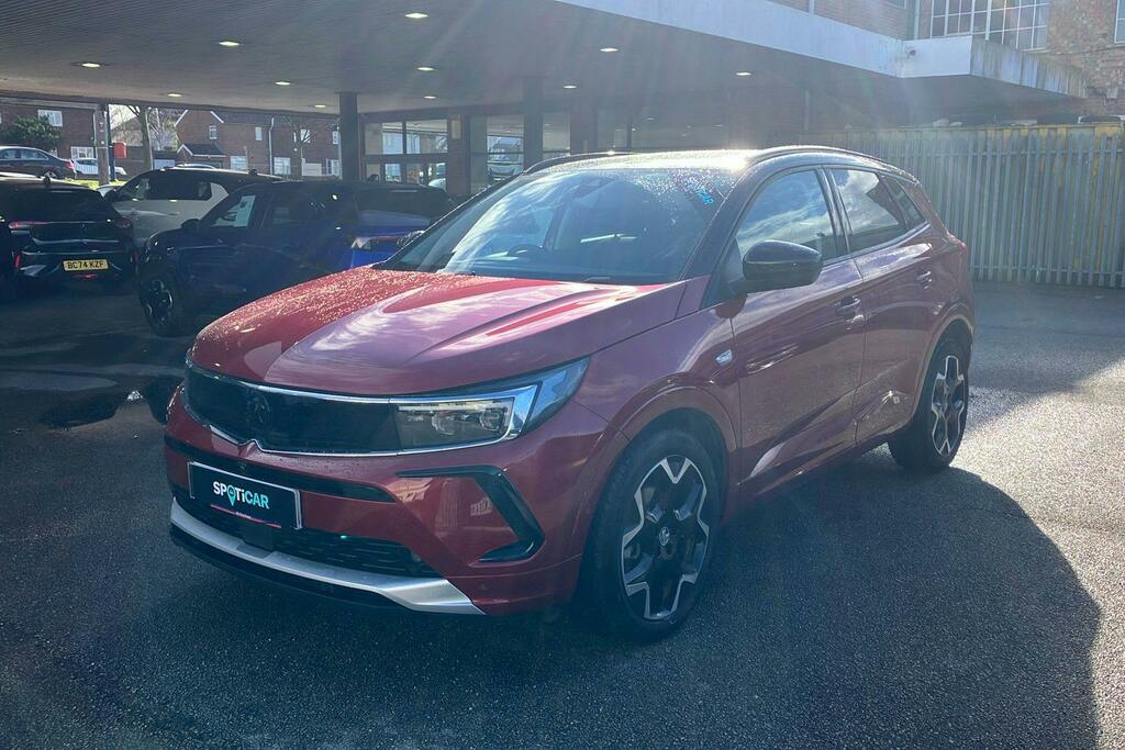 Vauxhall Grandland 1.2 Ultimate Suv Hybrid E Dct Red #3