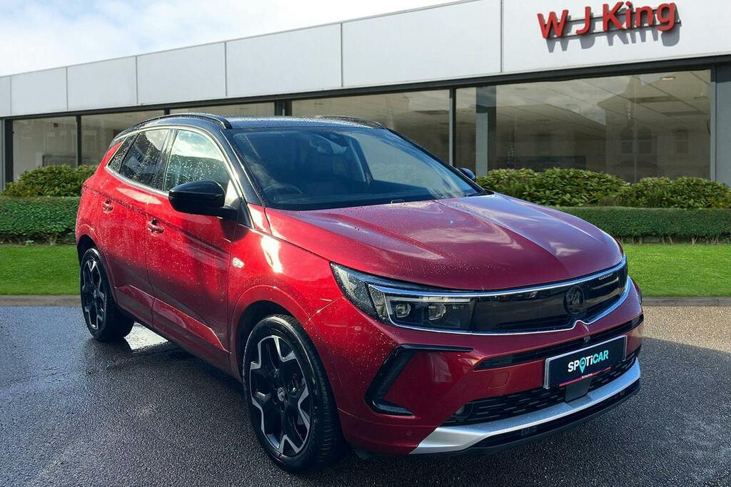Vauxhall Grandland 1.2 Ultimate Suv Hybrid E Dct Red