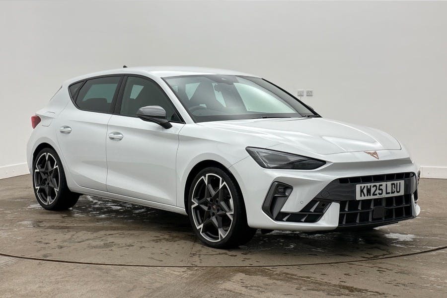Cupra Leon 1.5 Etsi 150 V2 Dsg White #1