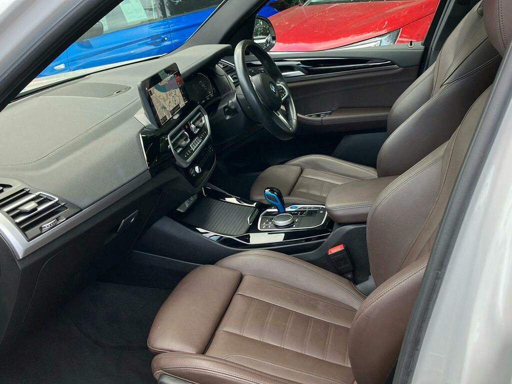 BMW iX3 80Kwh M Sport Suv White #3