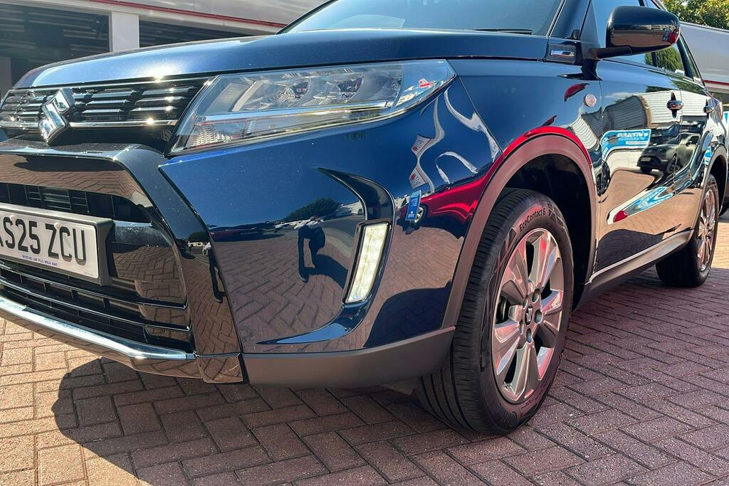 Suzuki Vitara E Vitara 61Kwh Motion Black #26