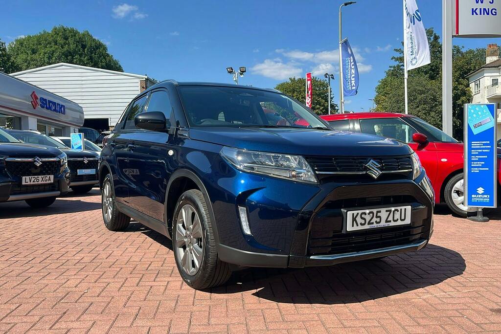 Suzuki Vitara E Vitara 61Kwh Motion Black #1