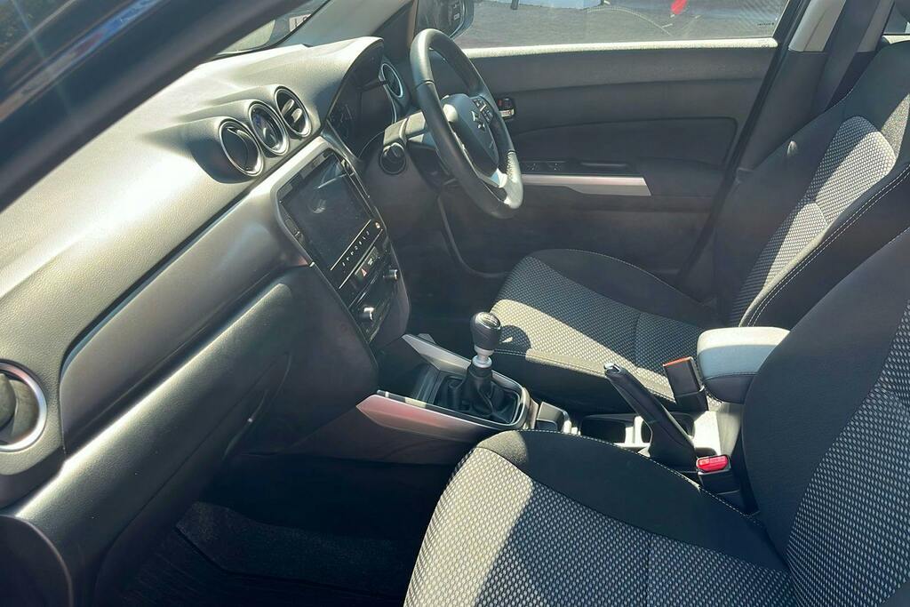 Suzuki Vitara E Vitara 61Kwh Motion Black #3
