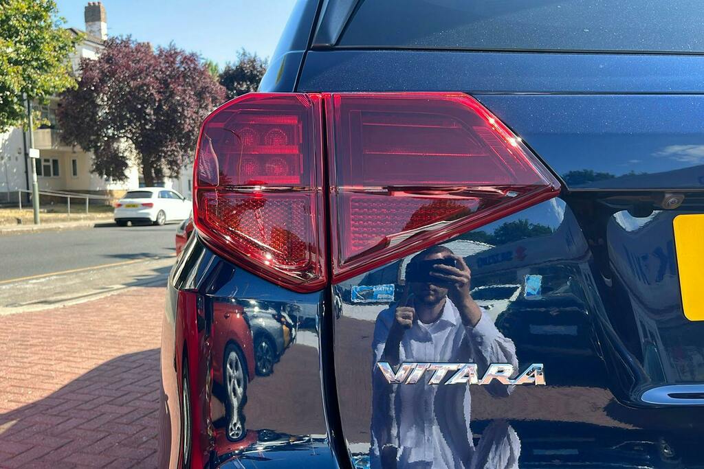 Suzuki Vitara E Vitara 61Kwh Motion Black #25