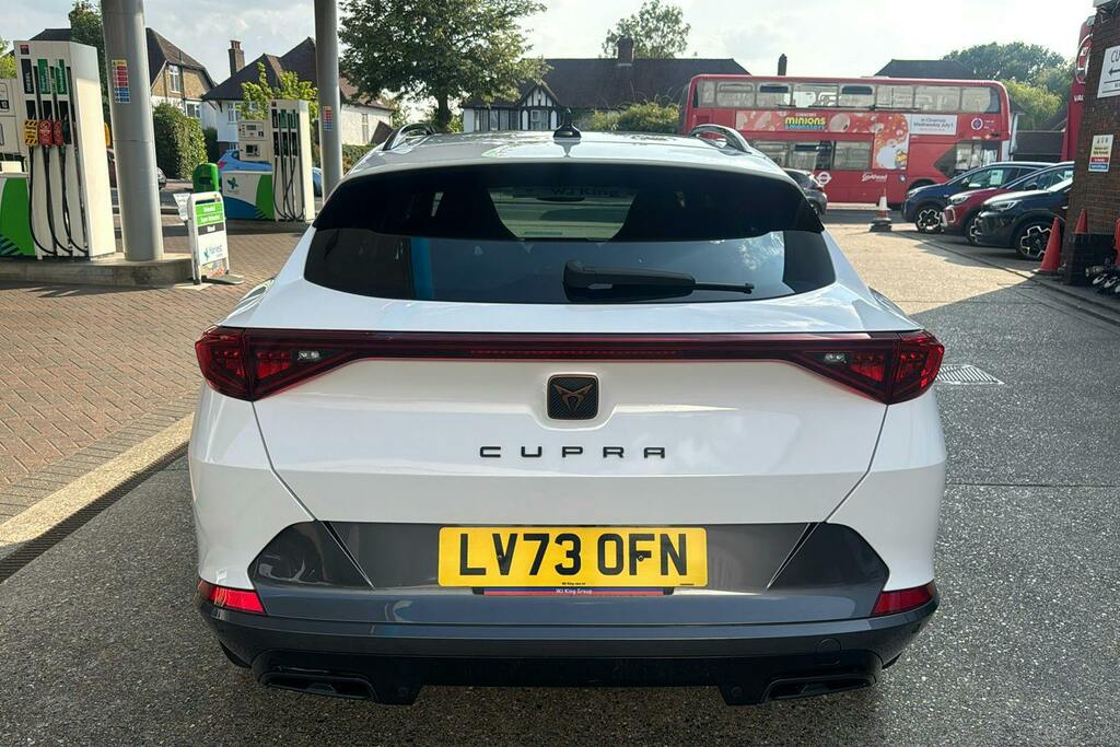 Cupra Formentor 1.5 Tsi V2 Suv Dsg LV73OFN White #6