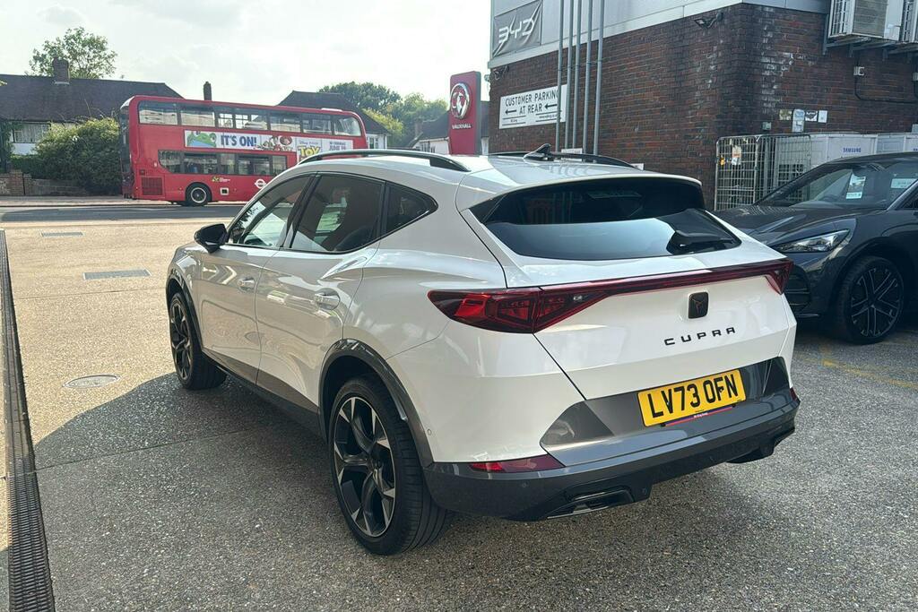 Cupra Formentor 1.5 Tsi V2 Suv Dsg LV73OFN White #2