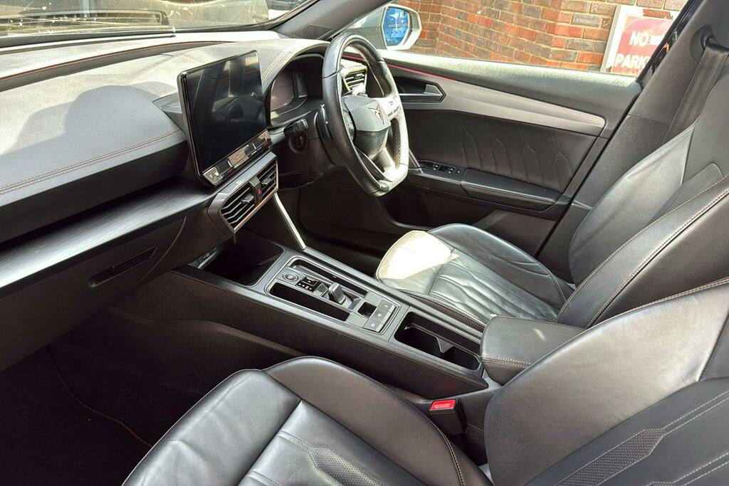 Cupra Formentor 1.5 Tsi V2 Suv Dsg HN24XWS Black #3