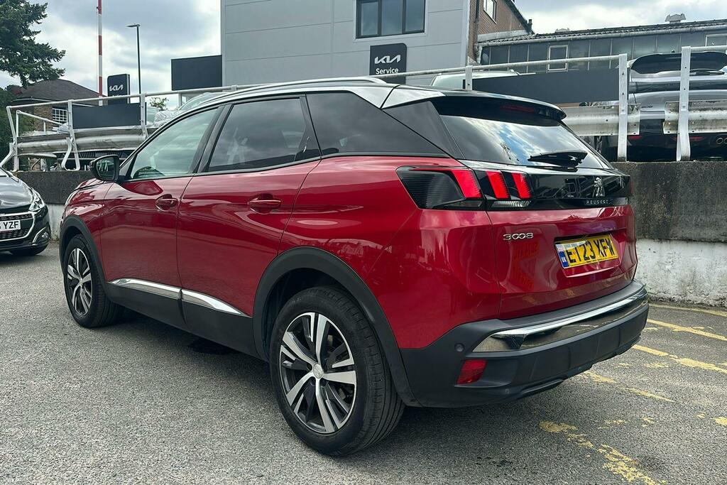 Peugeot 3008 1.2 Puretech Allure Premium Plus Suv E ET23XFW Red #2
