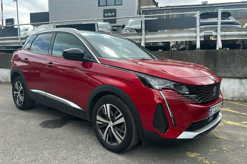 Peugeot 3008 1.2 Puretech Allure Premium Plus Suv E Red