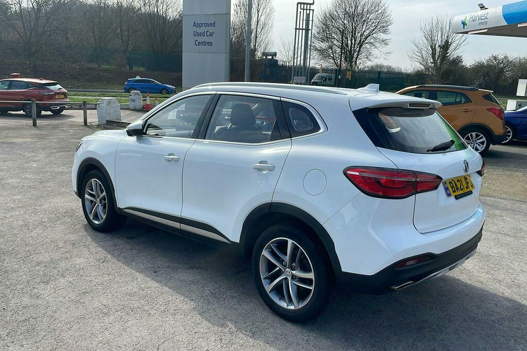 MG HS 1.5 T Gdi Excite Suv Dct White #2