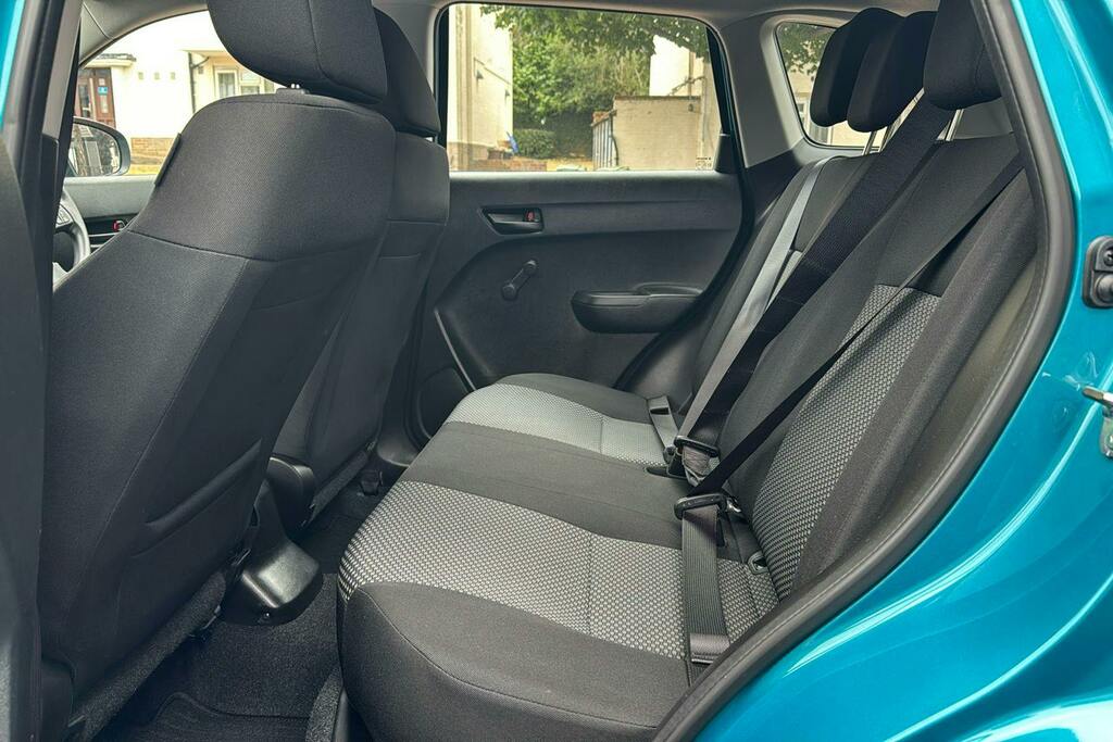 Suzuki Vitara 1.4 Boosterjet Mhev Go Suv Hybrid Manua LV73UUO Blue #4