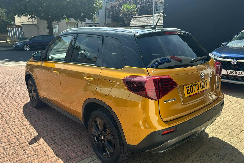Suzuki Vitara 1.5 Sz5 Suv Hybrid Ags Yellow #2