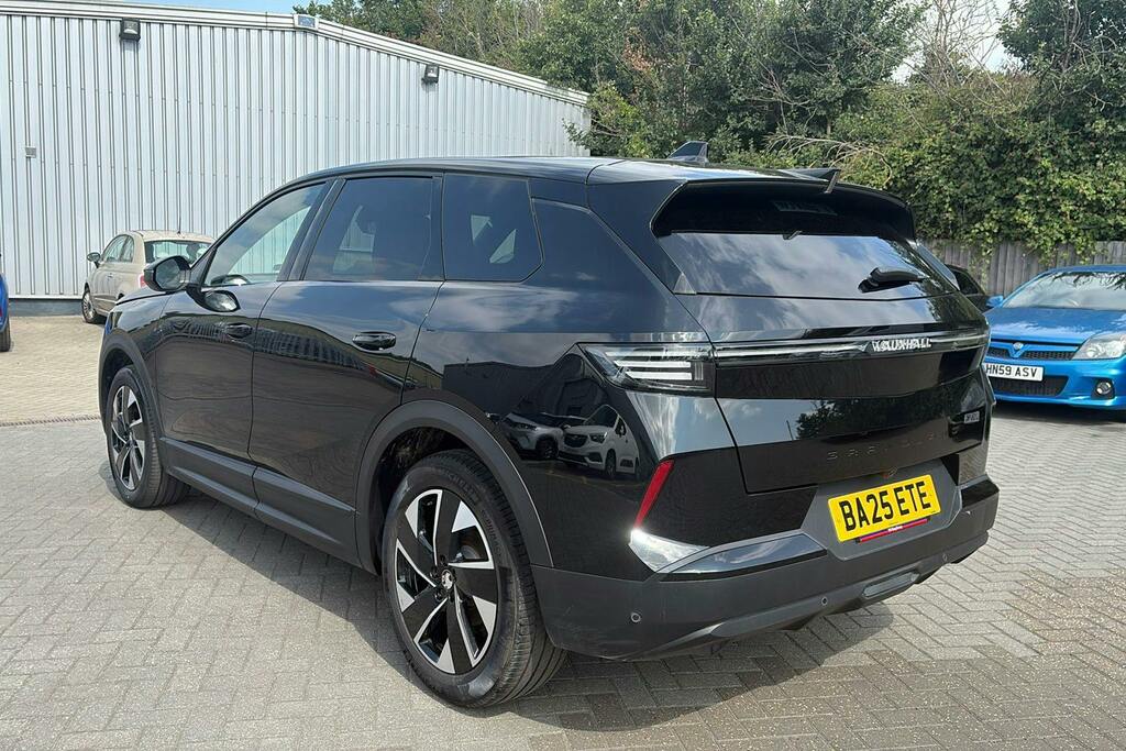Vauxhall Grandland 1.2 Ultimate Suv Hybrid E Dct Black #2