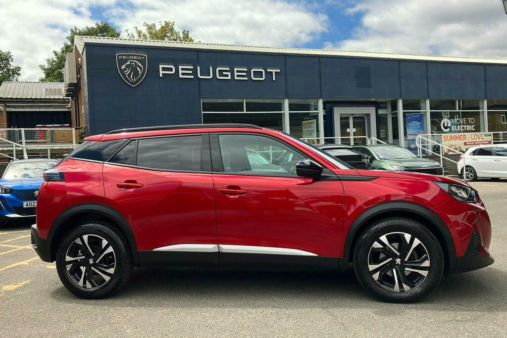 Peugeot 2008 1.2 Puretech Allure Premium Plus Suv M Red #5