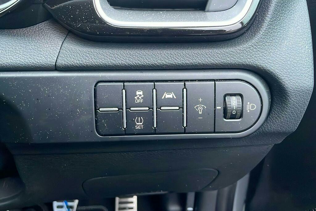 Kia Xceed 1.5 T-gdi Mt 3 Silver #23